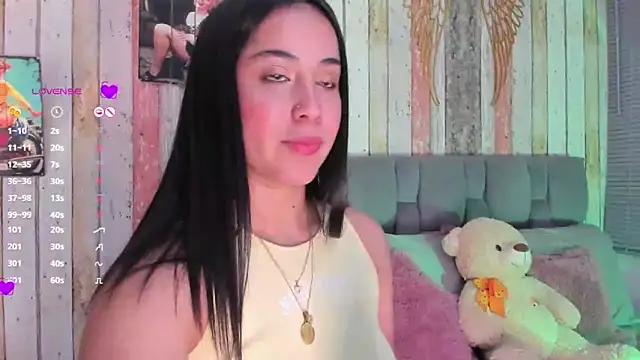 Gigi-bom online show from 01.07.25