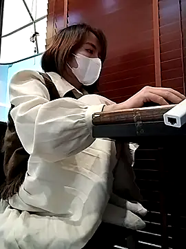 Michiko1 online show from 02.18.25