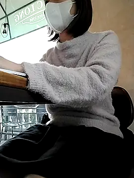 Michiko1 online show from 03.17.25