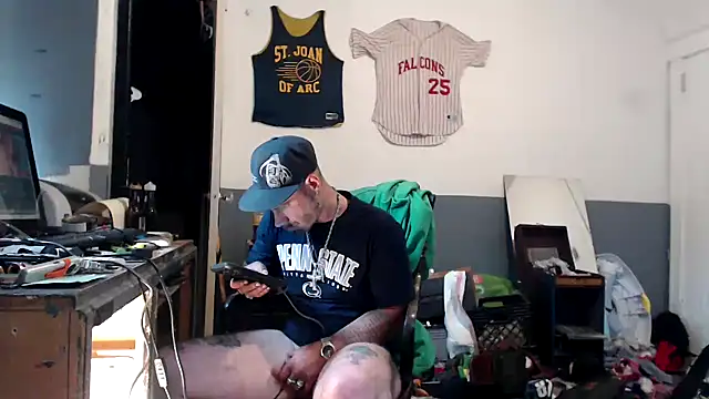 sledge901 online show from 10.18.25