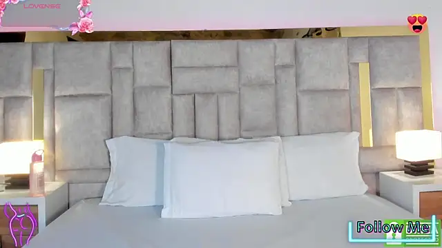 Miss Abigail  online show from 03.06.25