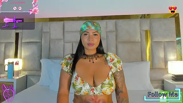 Miss Abigail  online show from 03.22.25