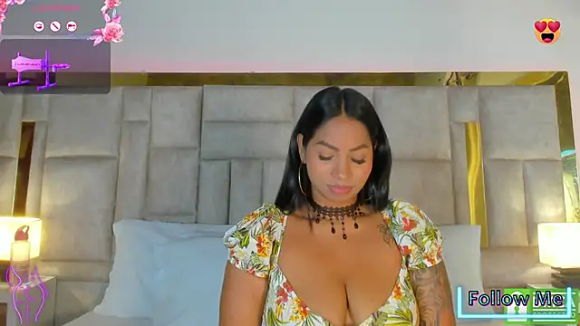 Miss Abigail  online show from 03.22.25