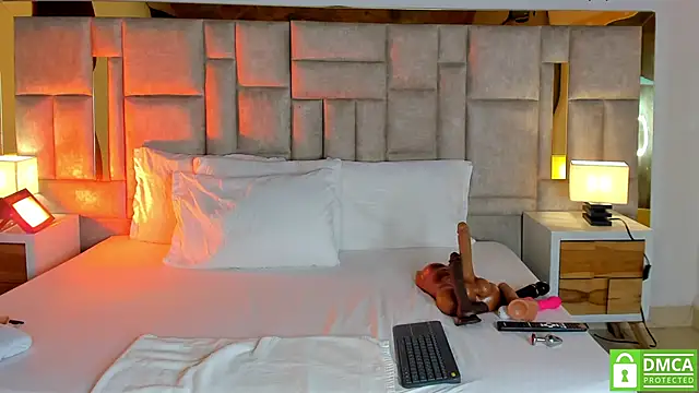 Miss Abigail  online show from 03.19.26