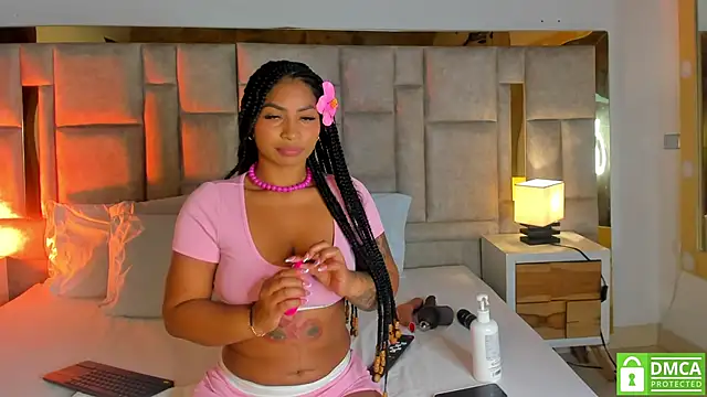 Miss Abigail  online show from 03.30.26