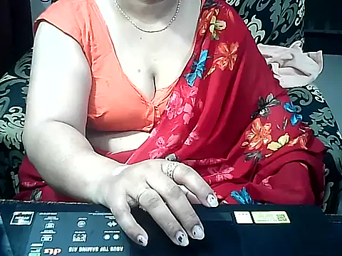 Snapshot of Punambhabisexy chatting on 10.02.25 Punambhabisexy online show from 10.02.25