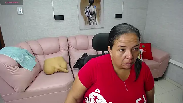 Penelope Nipples  online show from 12.24.24