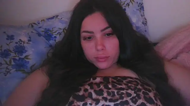 Snapshot of LovelyJulliette chatting on 05.15.26 LovelyJulliette online show from 05.15.26