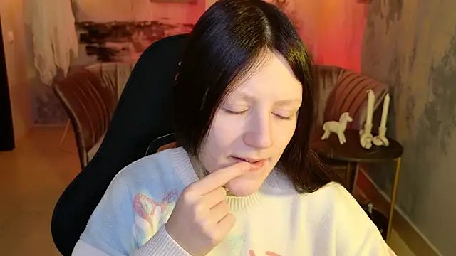 Snapshot of VeliraBraitberg chatting on 12.06.24 VeliraBraitberg online show from 12.06.24