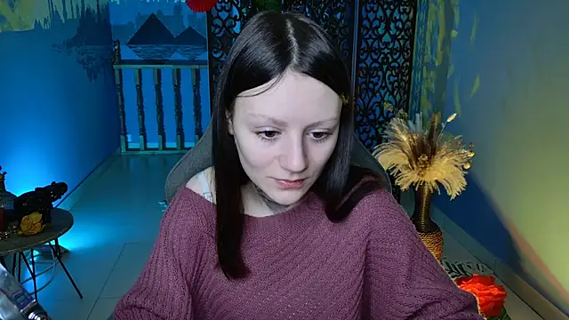 Snapshot of VeliraBraitberg chatting on 12.22.24 VeliraBraitberg online show from 12.22.24