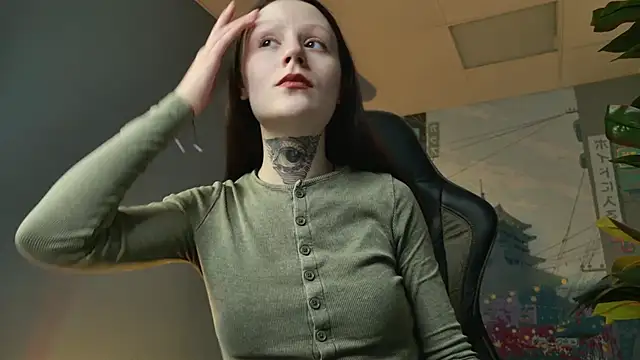 Snapshot of VeliraBraitberg chatting on 01.24.25 VeliraBraitberg online show from 01.24.25