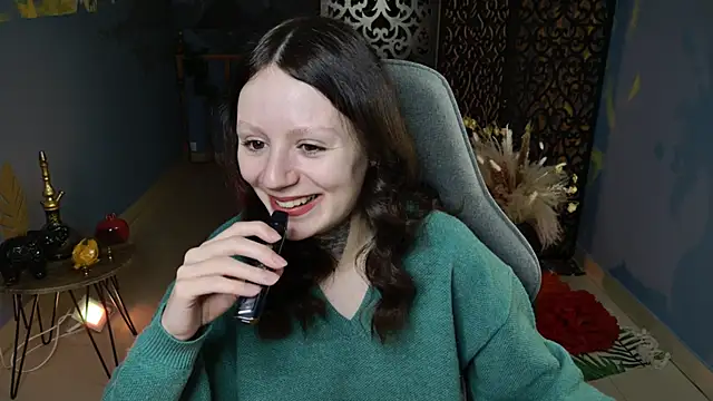 Snapshot of VeliraBraitberg chatting on 01.31.25 VeliraBraitberg online show from 01.31.25