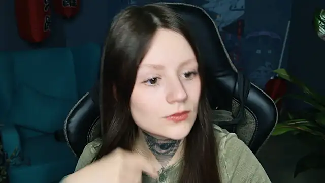 Snapshot of VeliraBraitberg chatting on 03.05.25 VeliraBraitberg online show from 03.05.25