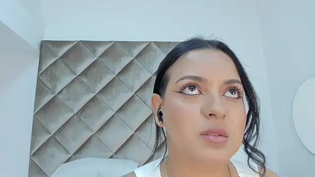 lea gray online show from 02.17.25