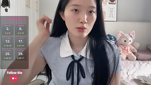 Snapshot of rose-u chatting on 05.18.26 rose-u online show from 05.18.26