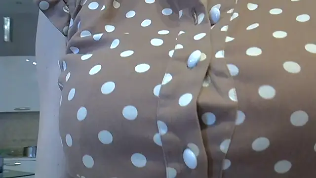 ZarinaSwift online show from 03.06.26