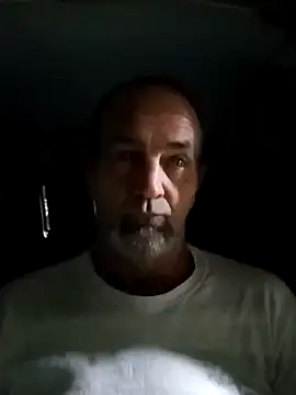 Hotbodyscottie online show from 12.20.24