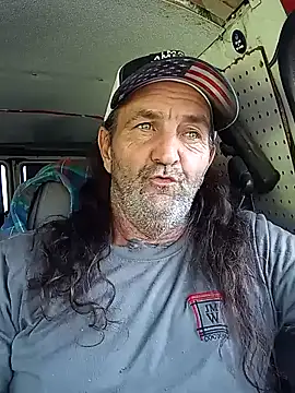 Hotbodyscottie online show from 12.30.24