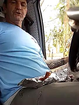 Hotbodyscottie online show from 01.28.25