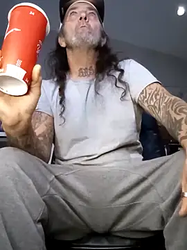 Hotbodyscottie online show from 02.17.25