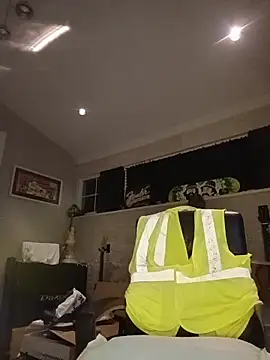 Hotbodyscottie online show from 11.14.25