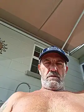 Snapshot of Hotbodyscottie chatting on 04.18.26 Hotbodyscottie online show from 04.18.26