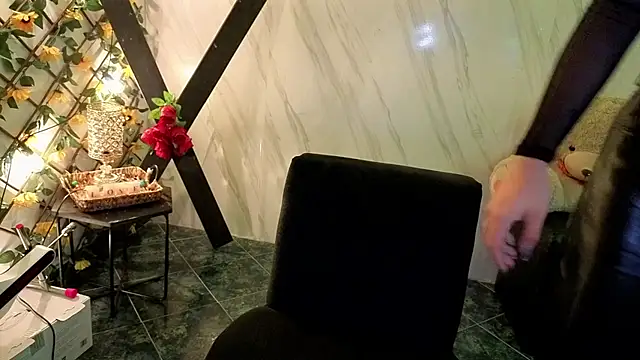 Snapshot of jeimy_garcia chatting on 04.19.26 jeimy garcia online show from 04.19.26