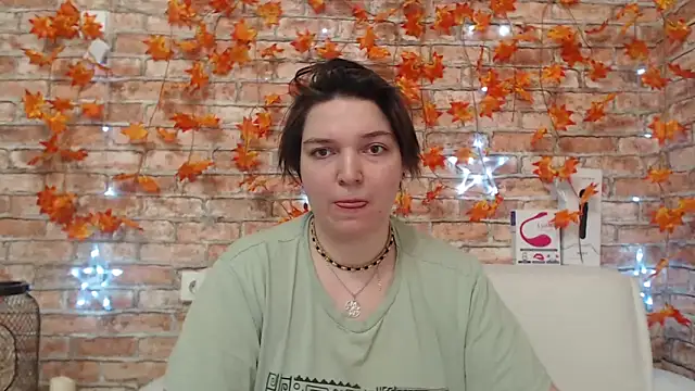 Amelia Kiss  online show from 11.27.25