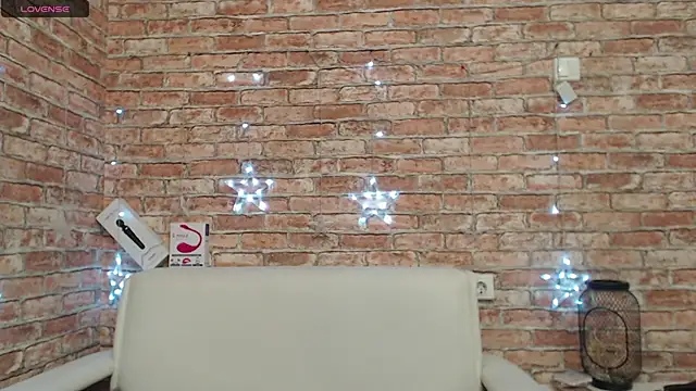 Snapshot of Amelia_Kiss_ chatting on 02.10.26 Amelia Kiss online show from 02.10.26