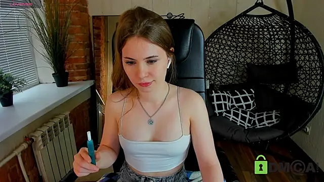 Caitlin Carey online show from 02.05.26