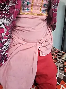 Snapshot of Babita03 chatting on 01.13.25 Babita03 online show from 01.13.25