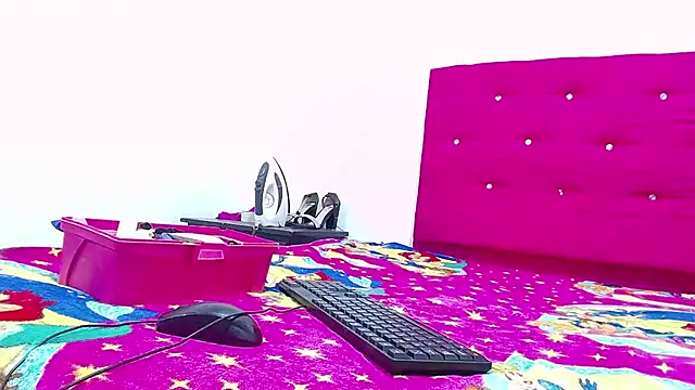 Snapshot of candy_dustano691 chatting on 02.24.25 candy dustano691 online show from 02.24.25