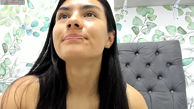 atilanadiaz7 online show from 01.27.25