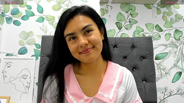 atilanadiaz7 online show from 02.26.25