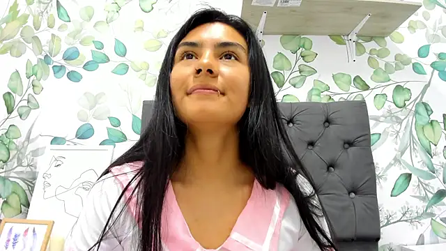 atilanadiaz7 online show from 03.16.25