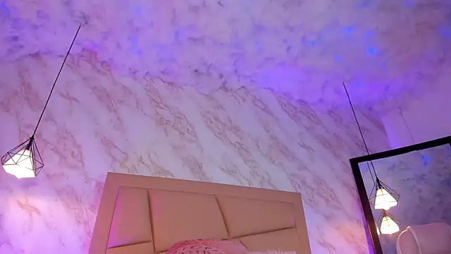  Hollywood 1 online show from 04.08.26