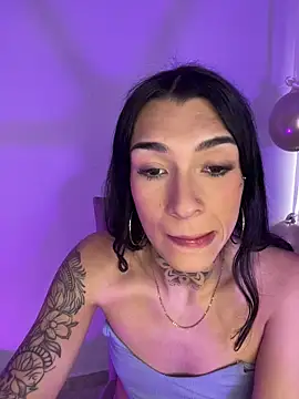 Snapshot of Camila_Coxx chatting on 06.12.26 Camila Coxx online show from 06.12.26