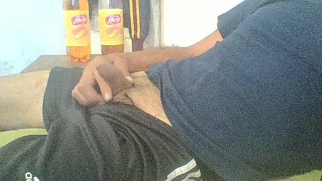 Snapshot of cartiagiz chatting on 12.02.25 cartiagiz online show from 12.02.25