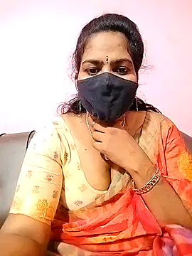 melina214 online show from 11.24.25