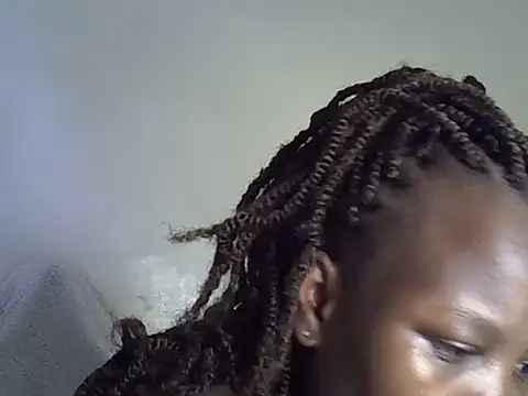 Snapshot of Sonnia_ chatting on 01.17.26 Sonnia online show from 01.17.26