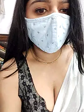 Snapshot of Gloie4u chatting on 03.01.25 Gloie4u online show from 03.01.25