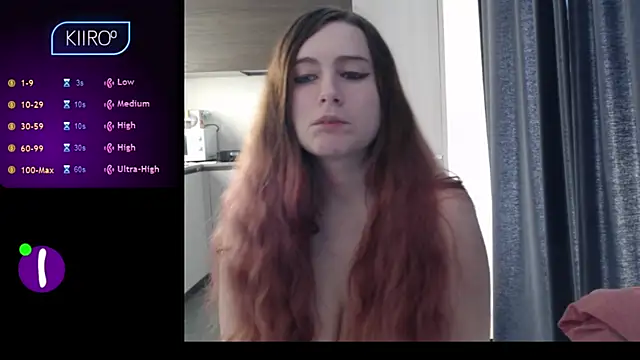 Snapshot of Dominahot4you chatting on 02.19.25 Dominahot4you online show from 02.19.25