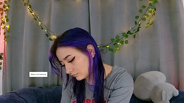 Snapshot of vayolett01_dakotta chatting on 01.15.26 vayolett01 dakotta online show from 01.15.26