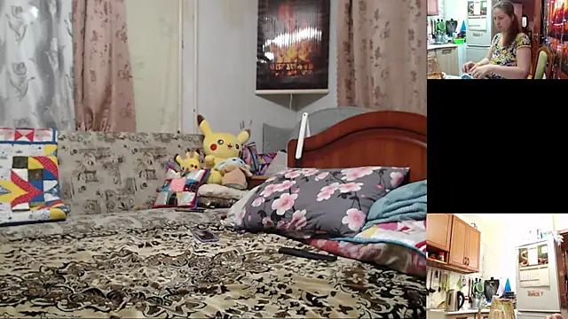 Sakura Green online show from 10.23.25