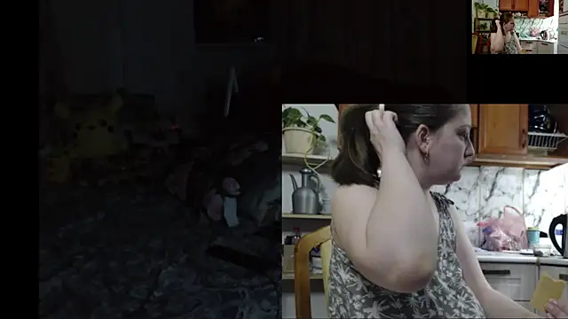 Sakura Green online show from 11.25.25