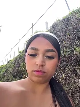 Juli Walker online show from 12.09.24