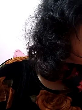 Hotestlove online show from 03.06.25