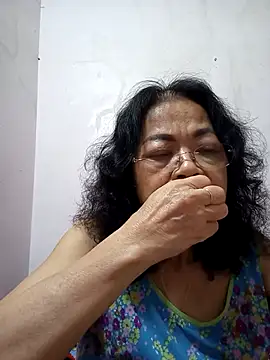 Hotestlove online show from 03.10.25