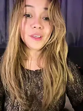 Snapshot of MerlyG chatting on 02.03.26 MerlyG online show from 02.03.26