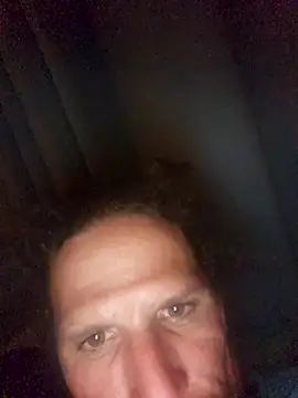 Snapshot of Crackkers chatting on 02.22.25 Crackkers online show from 02.22.25